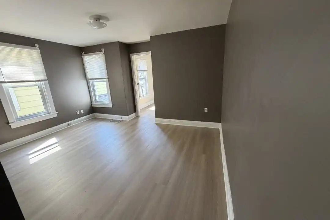 Apartment in Lemoyne - View 2