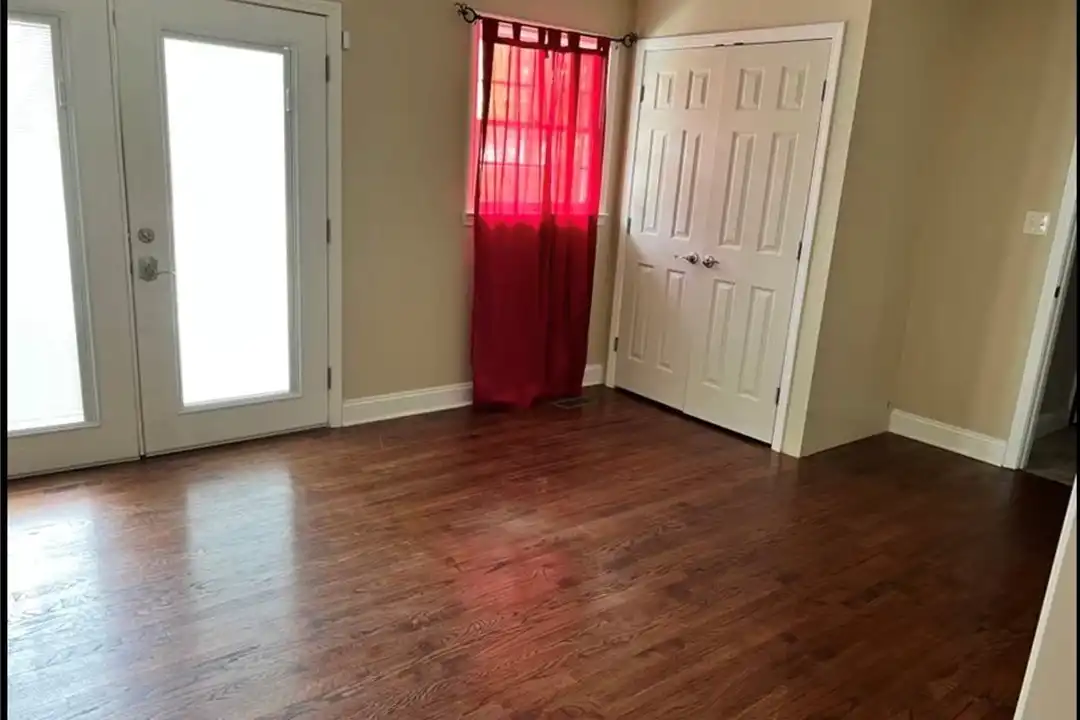 4807 S Main St - View 5