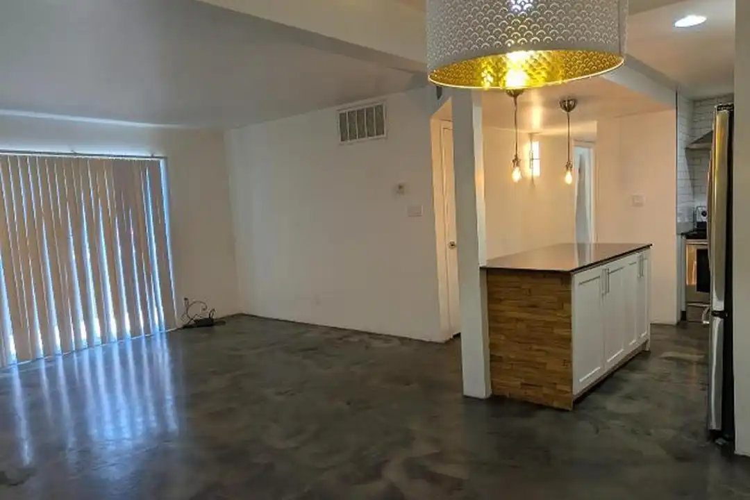 454 W Brown Rd - View 5