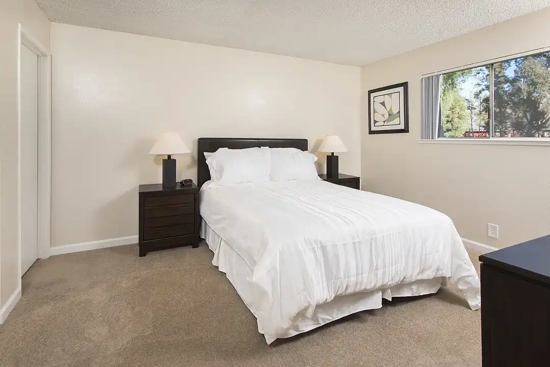 Livermore Gardens - View 2