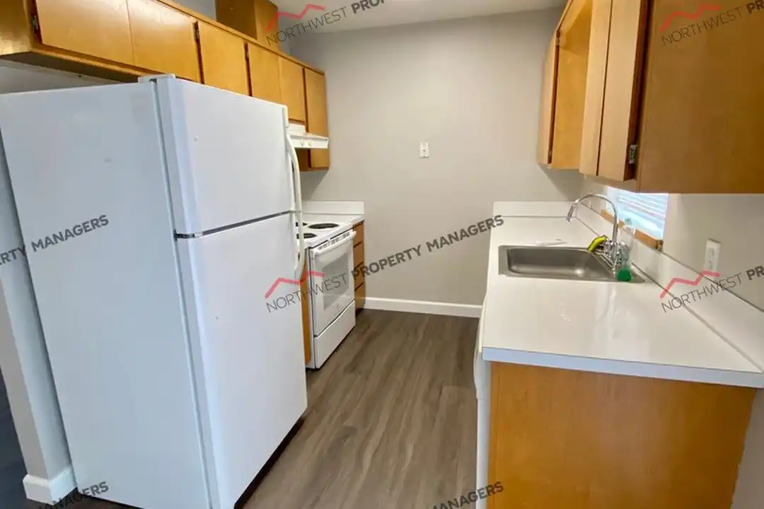 405 NW Arden Ave unit 1 - View 6