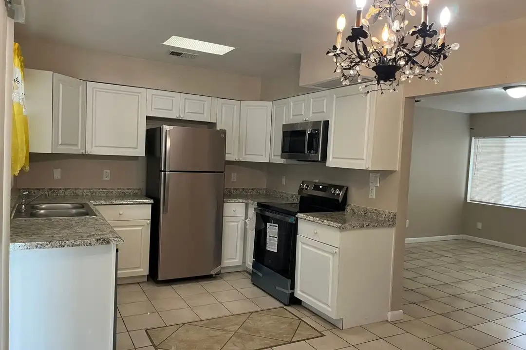 6119 Melbourne Ave. - More