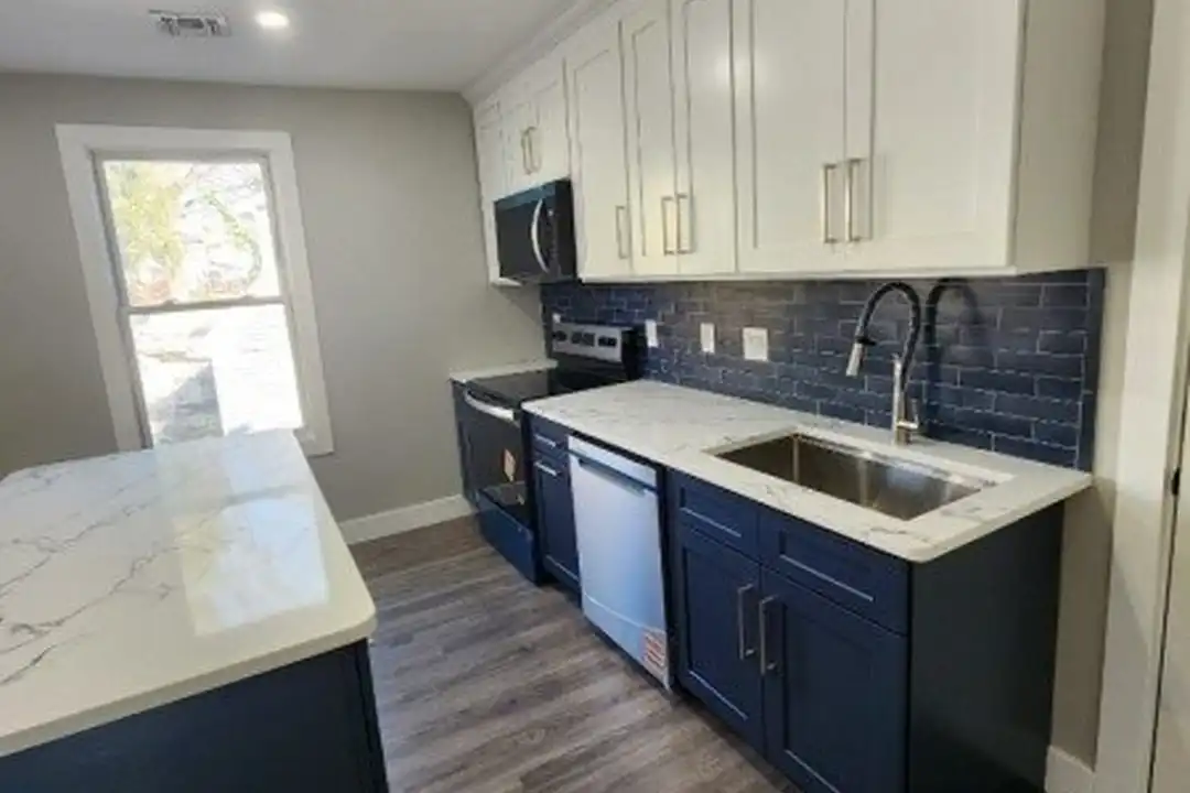 93 Hughes St #4 - View 6
