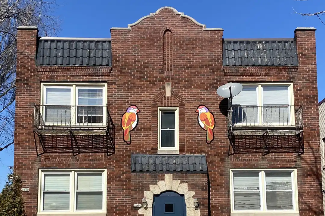 3032 W Pierce St unit 11 – photo 1 of 9