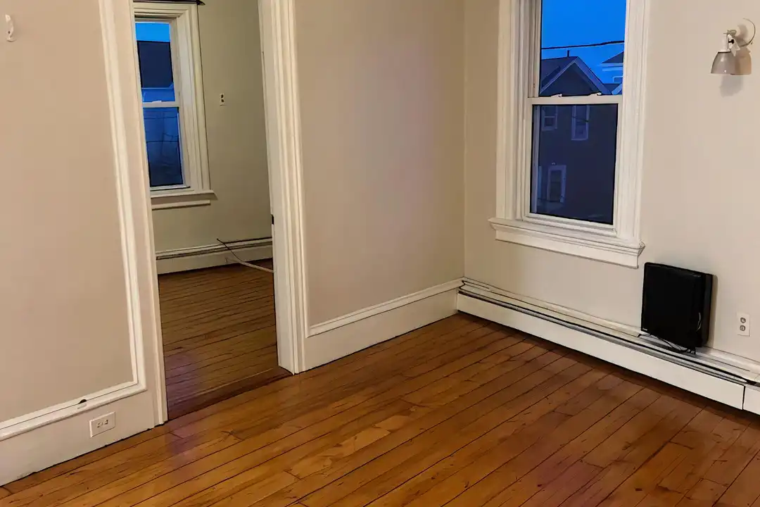 468 Wickenden St unit 3rd Floor - View 4