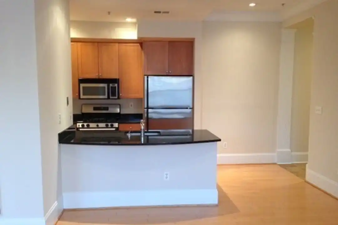 1640 16th St NW unit 503 - View 2