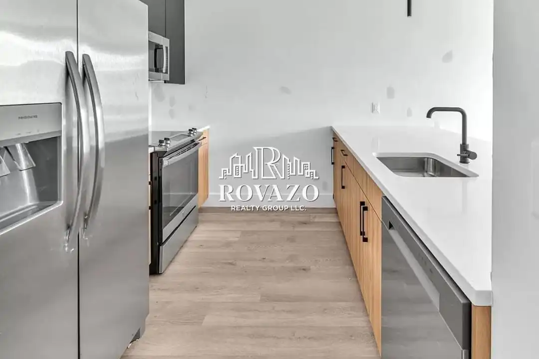 39 Madison St unit 301, 402, 408, 409 - View 5