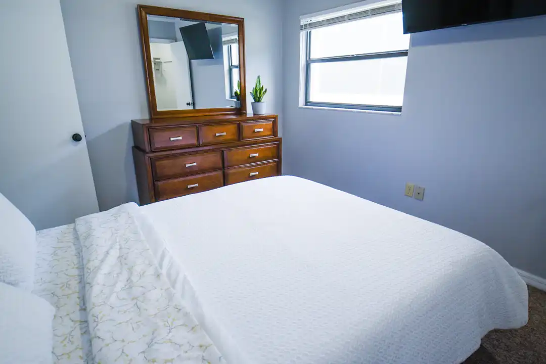 913 Sumter St unit 102 - View 5