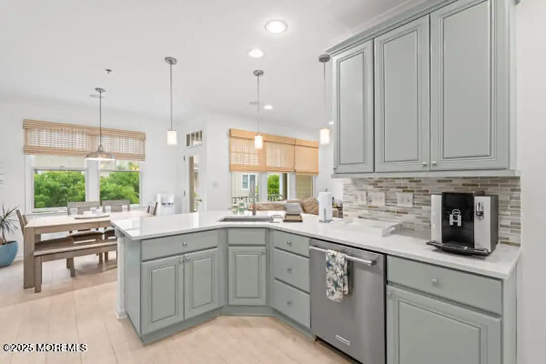 6 Greeley Terrace - More