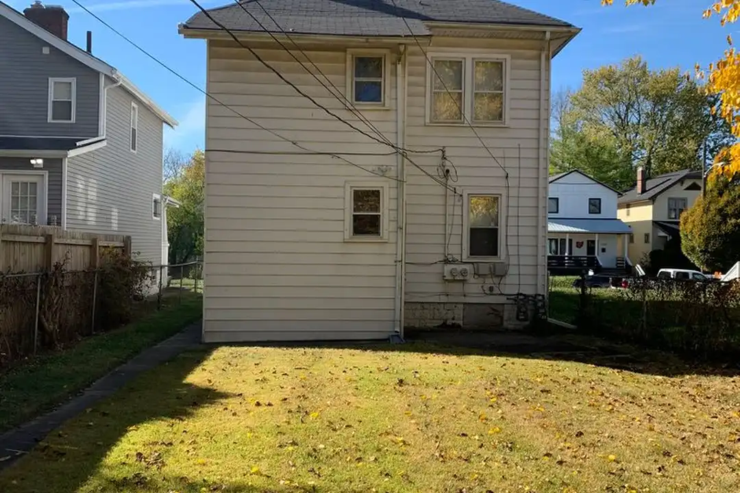 1138 Oakwood Ave unit 1138 - View 2