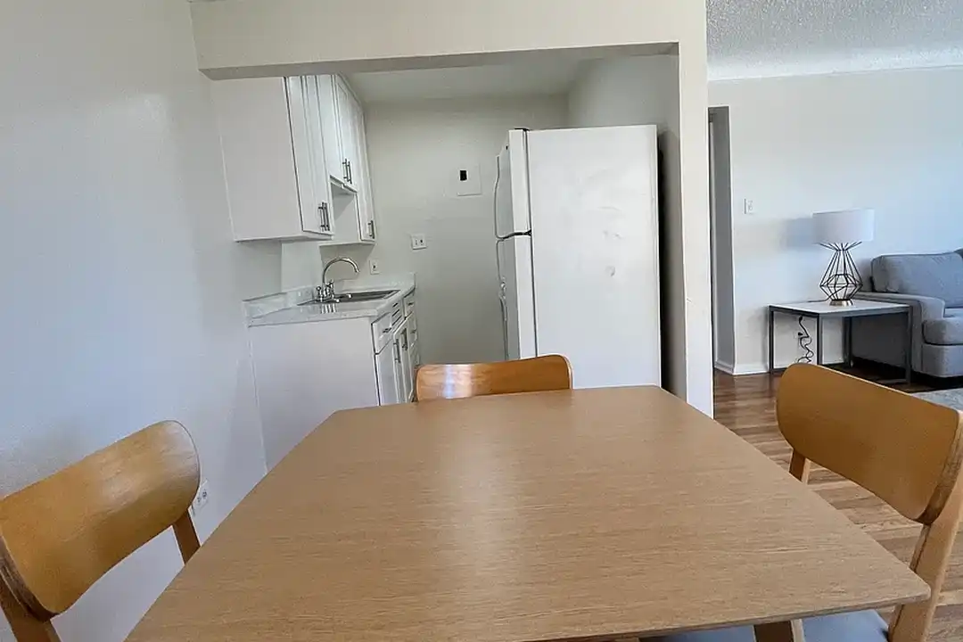 Hale Hall Apartments – pohled 5