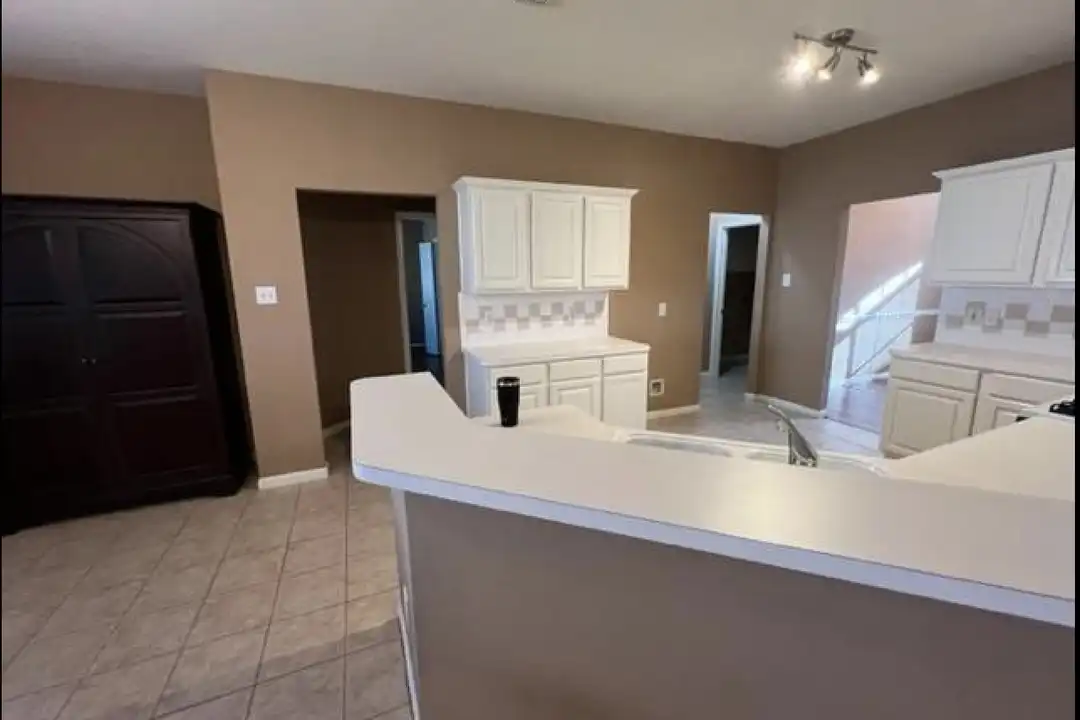 3511 Misty View Ln - View 2