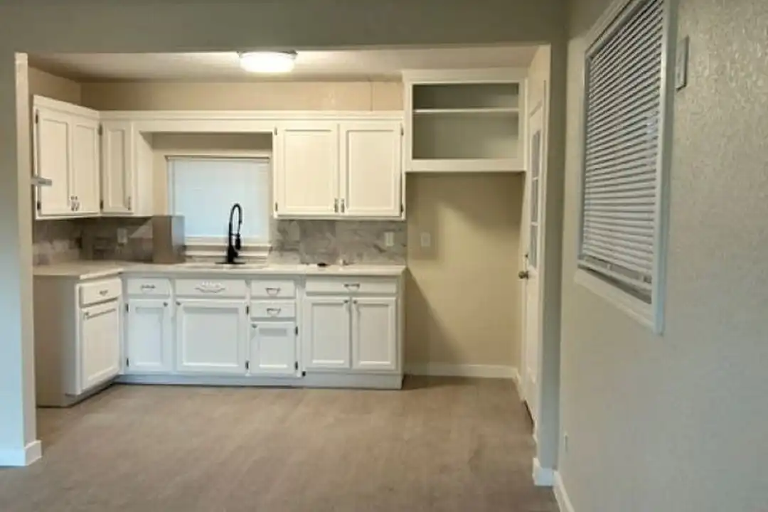 286 Brandywine Ave - View 5