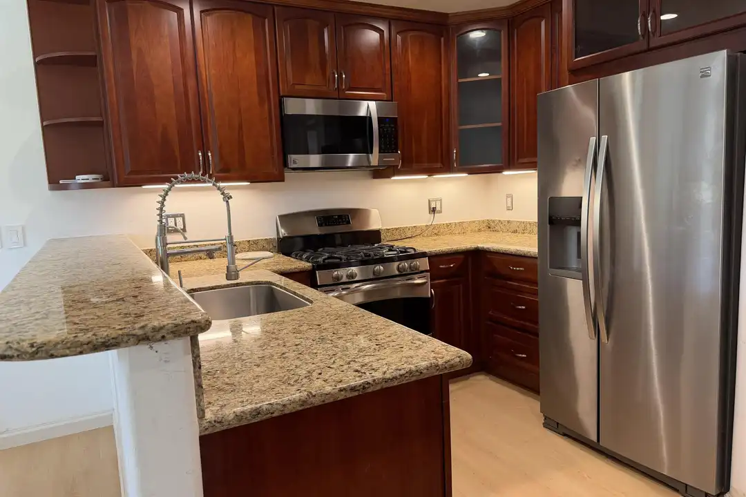 397 Ann Ct - View 3
