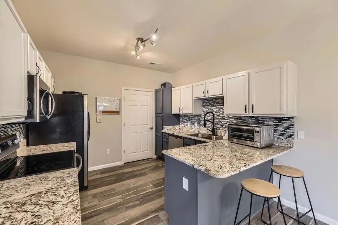 22520 E Ontario Dr unit 101 - View 5