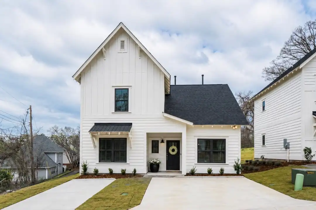 1524 Cottage Grv – photo 1
