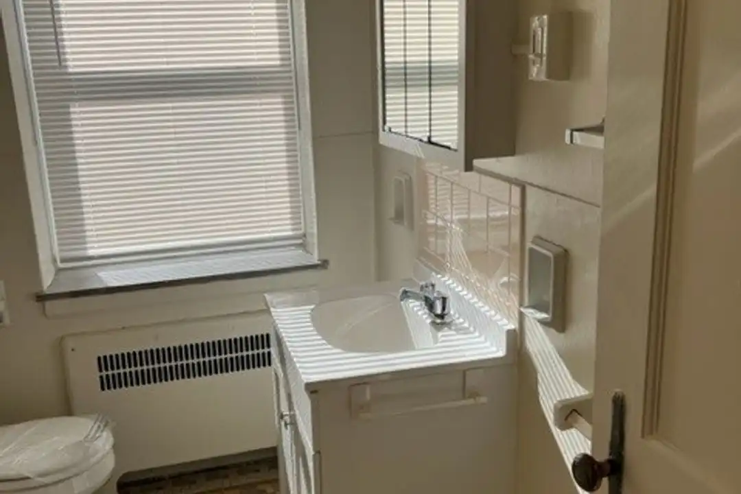Apartment in Allentown - View 2