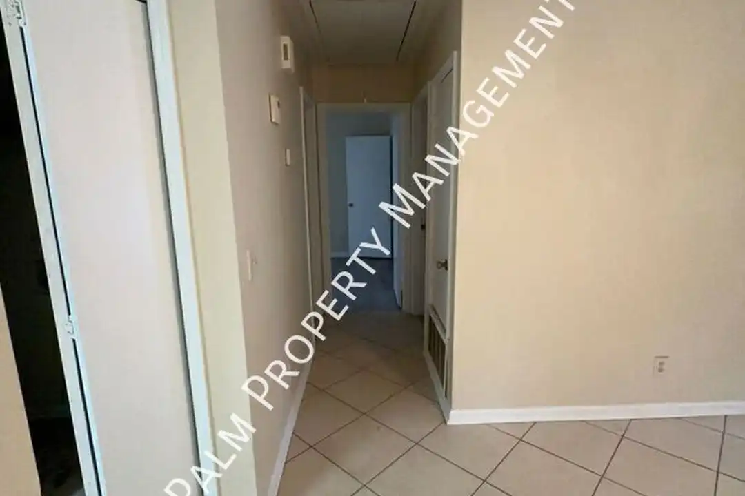 6103 Howard Foss Dr - More