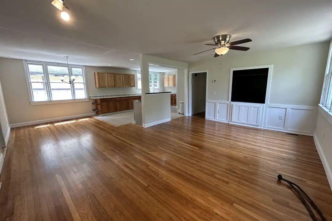 297 Fife Dr - View 3