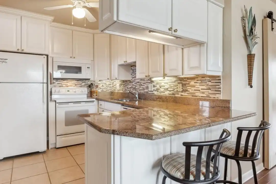 7391 W Country Club Dr N - View 5