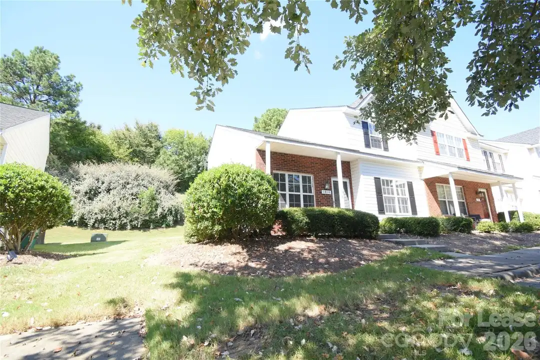 1814 Birch Heights Ct - View 4