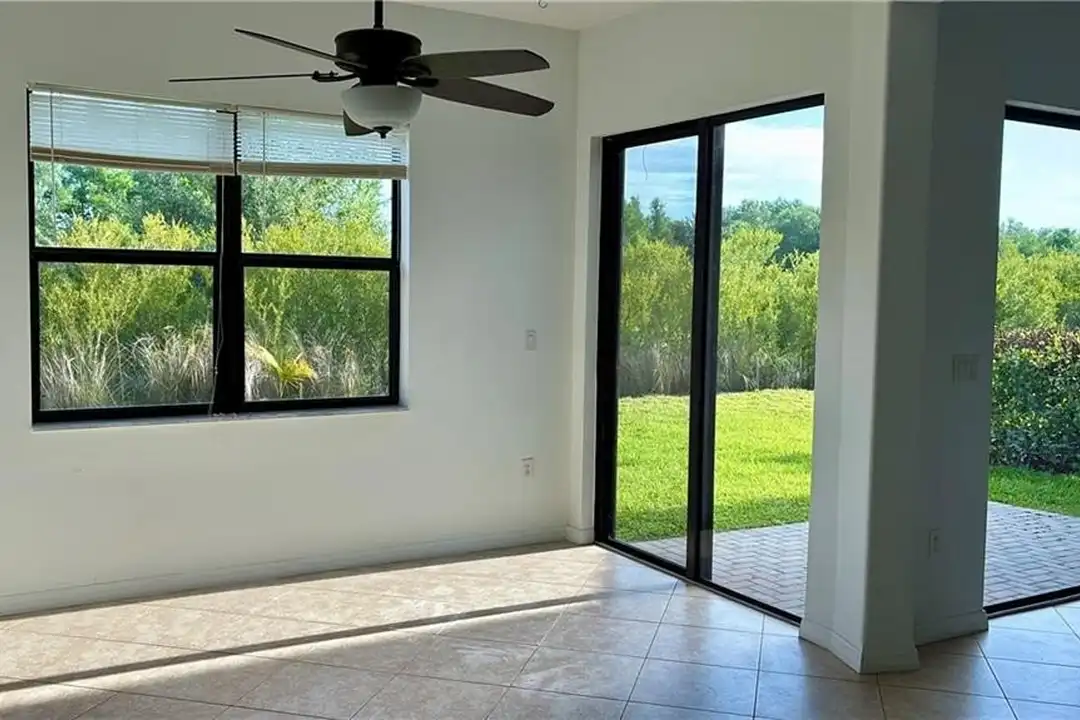 5077 Beckton Rd - View 6