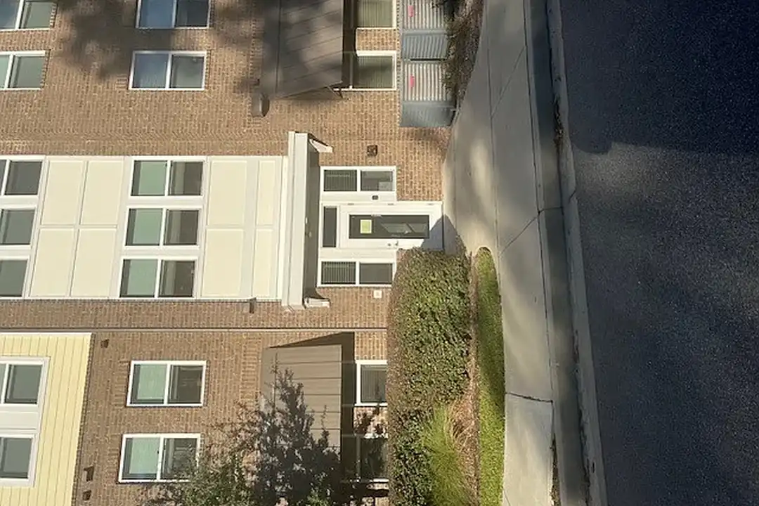 Ribaut Senior Village – photo 1 of 12