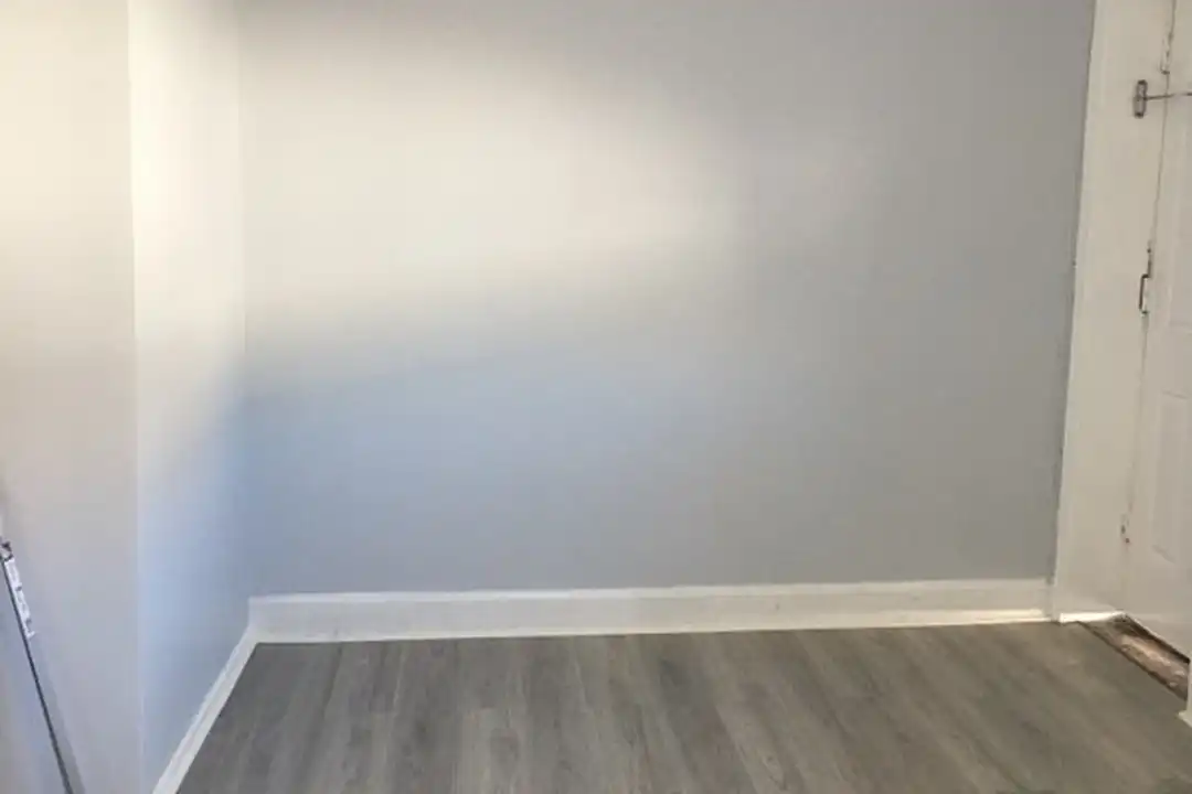 1348 W Front St unit 2D - View 3