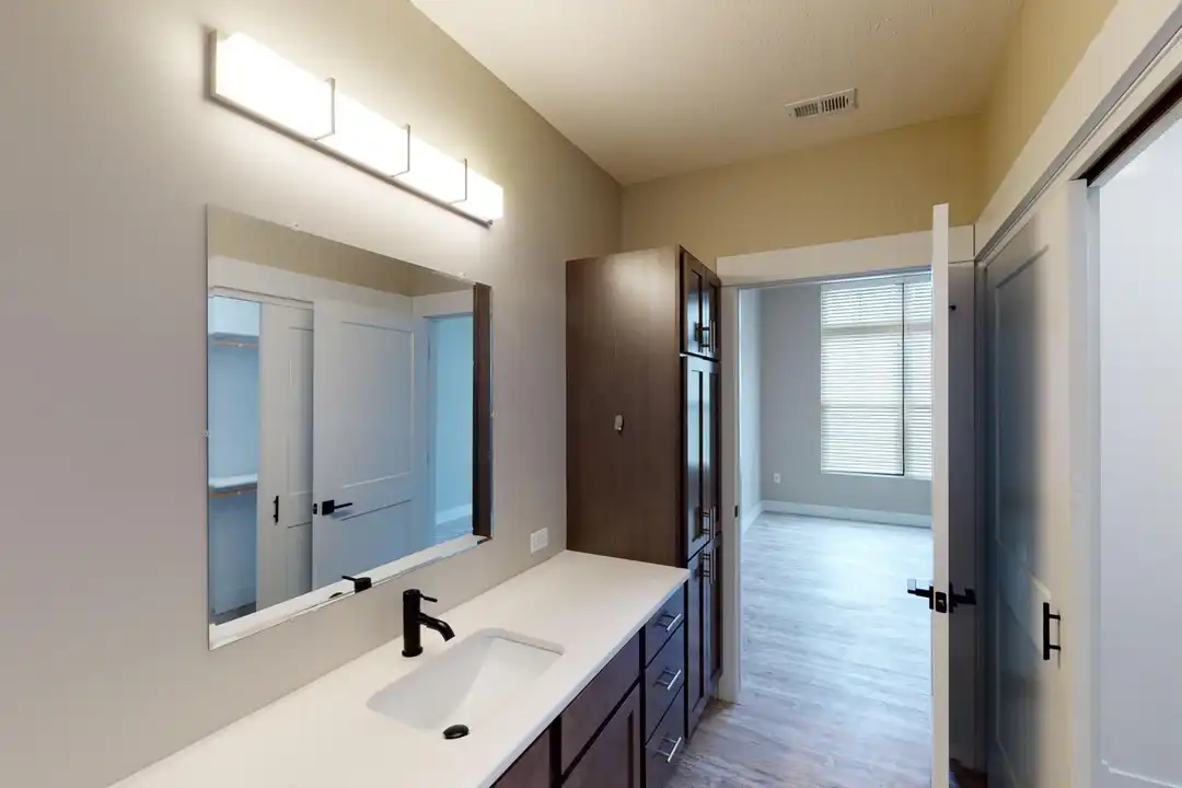 2112 University Dr unit 208 - View 6