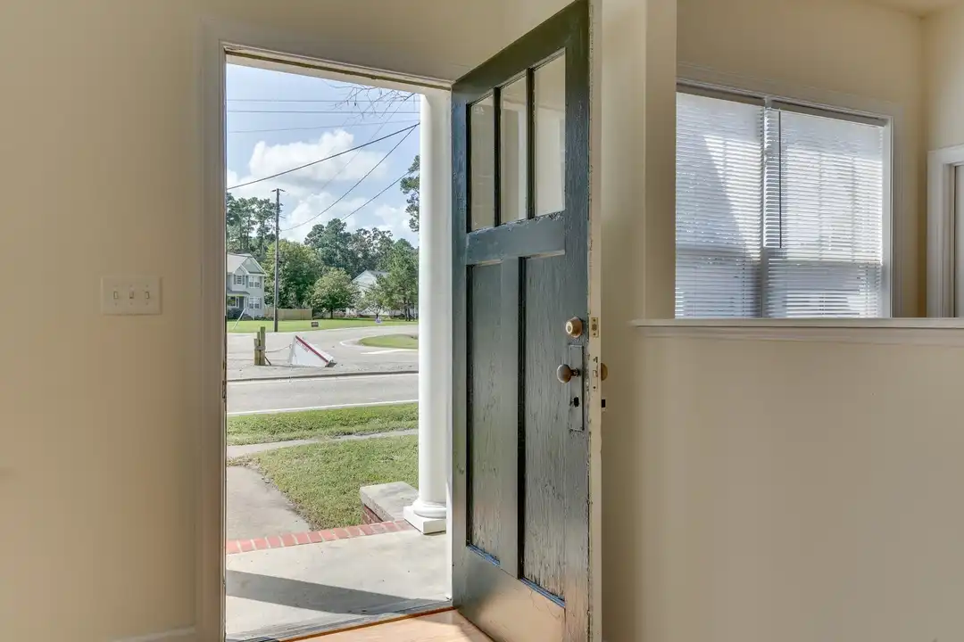 House in Poquoson - More