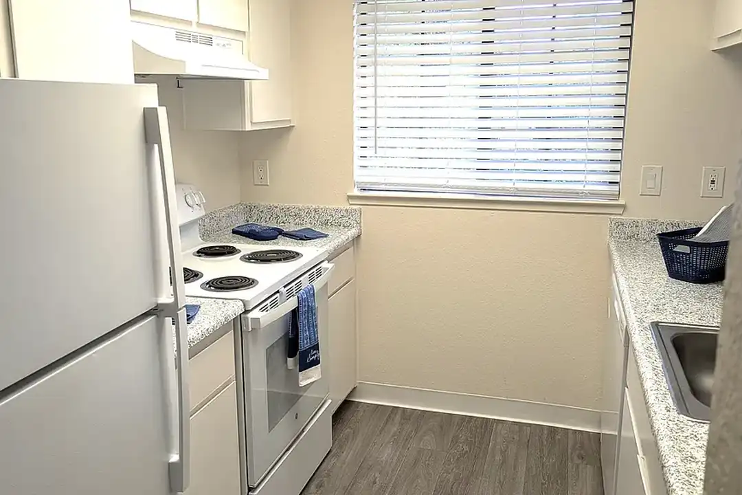 Willowcreek Apartments - View 3