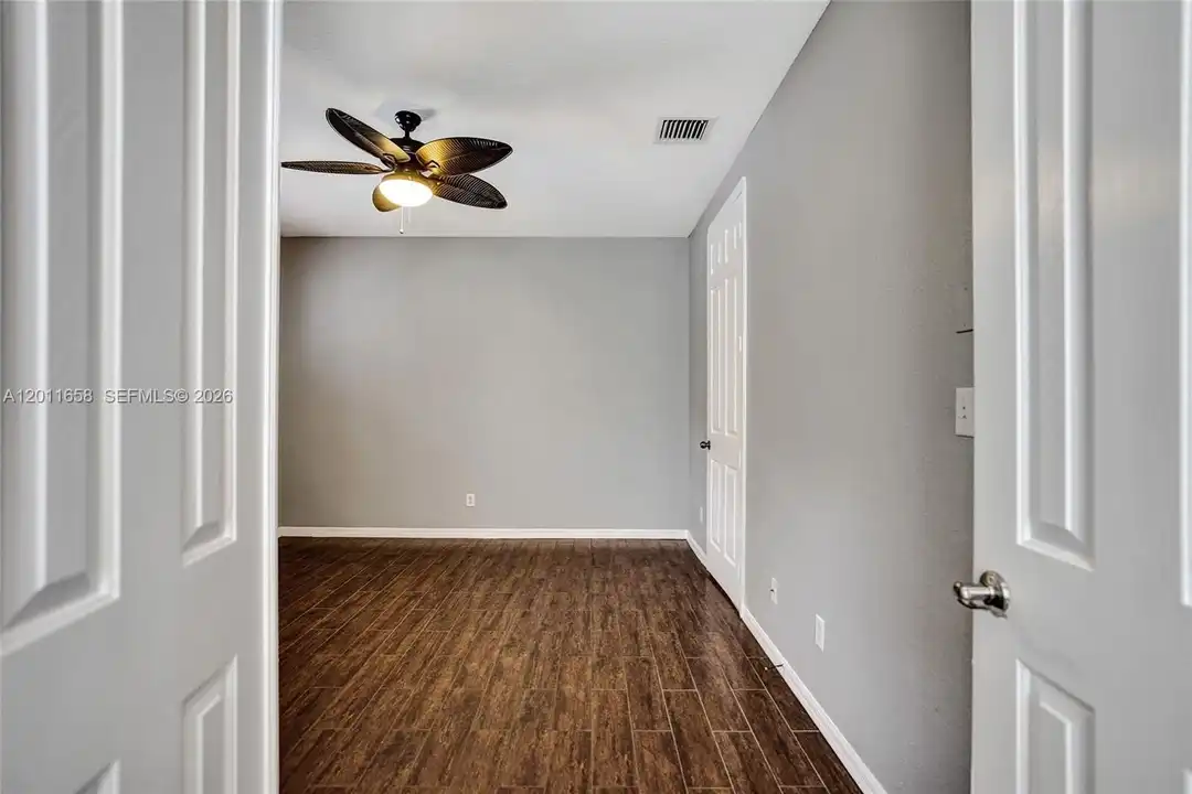 2057 SE Avon Park Dr - View 6