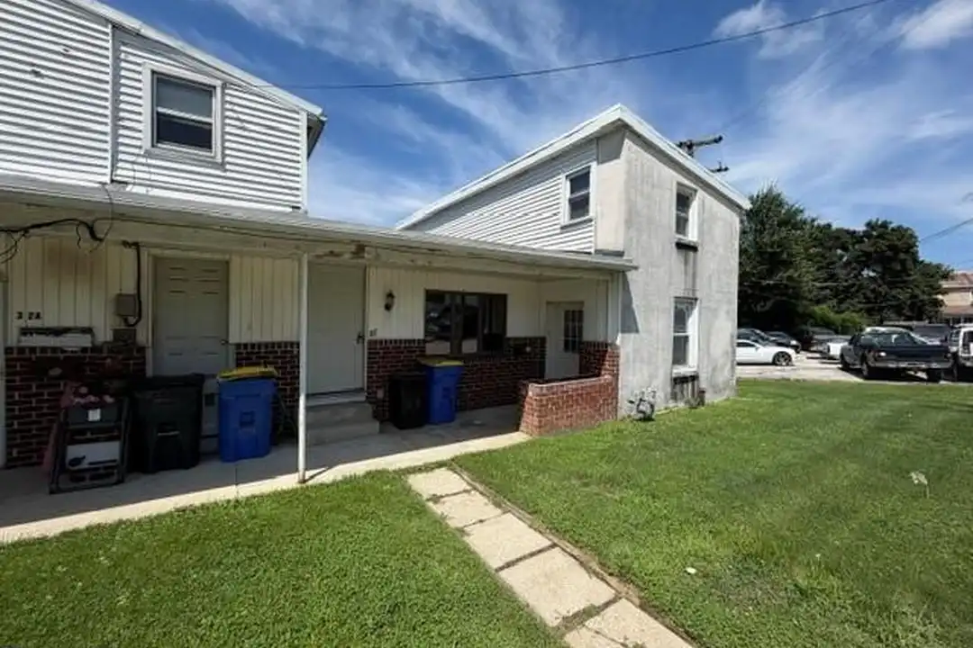 32 York St – photo 1 of 7