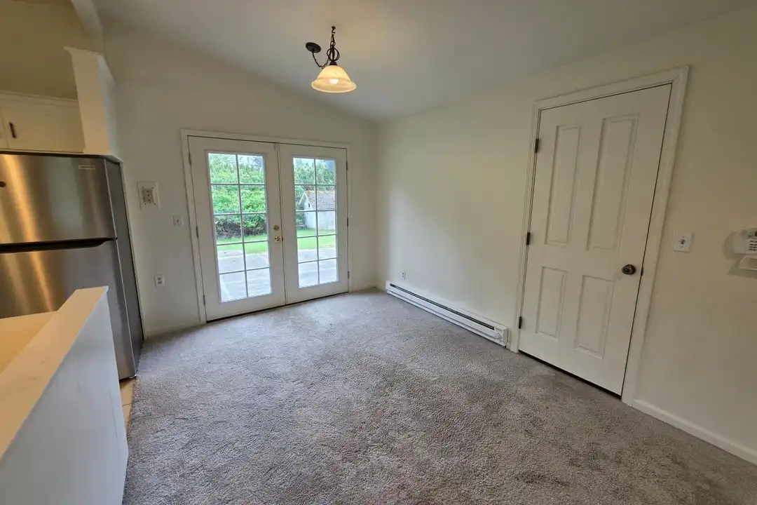 House in Lynnwood - More