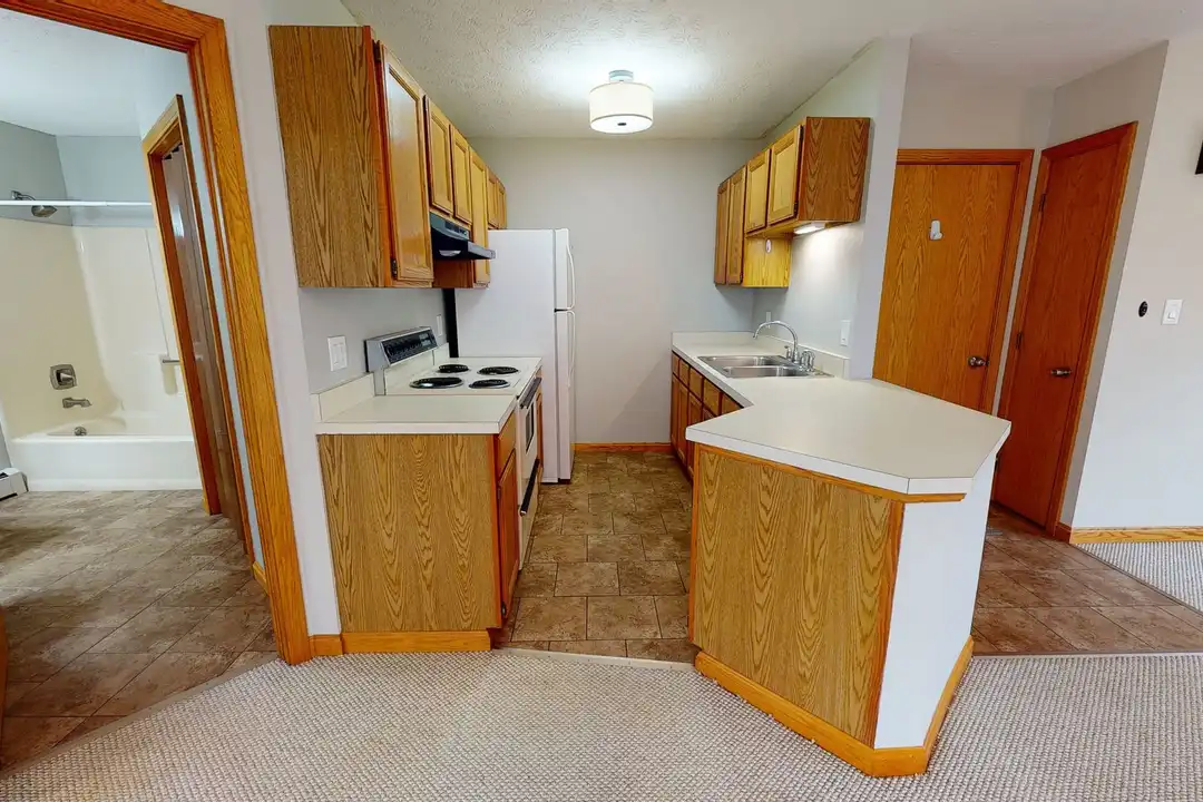 598 North St unit 1C – photo 1 of 31