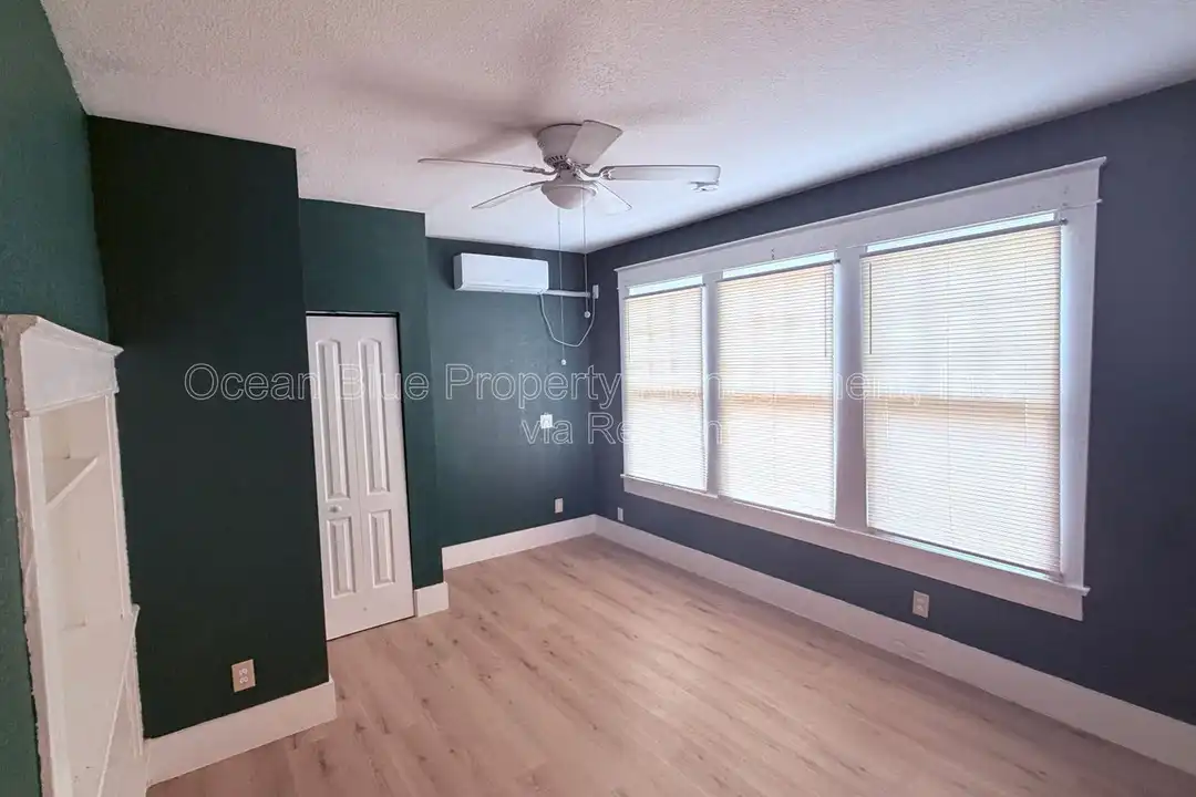 316 W Columbus Dr unit A - View 6