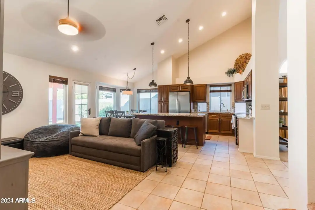 2322 E Millbrae Ct - View 6