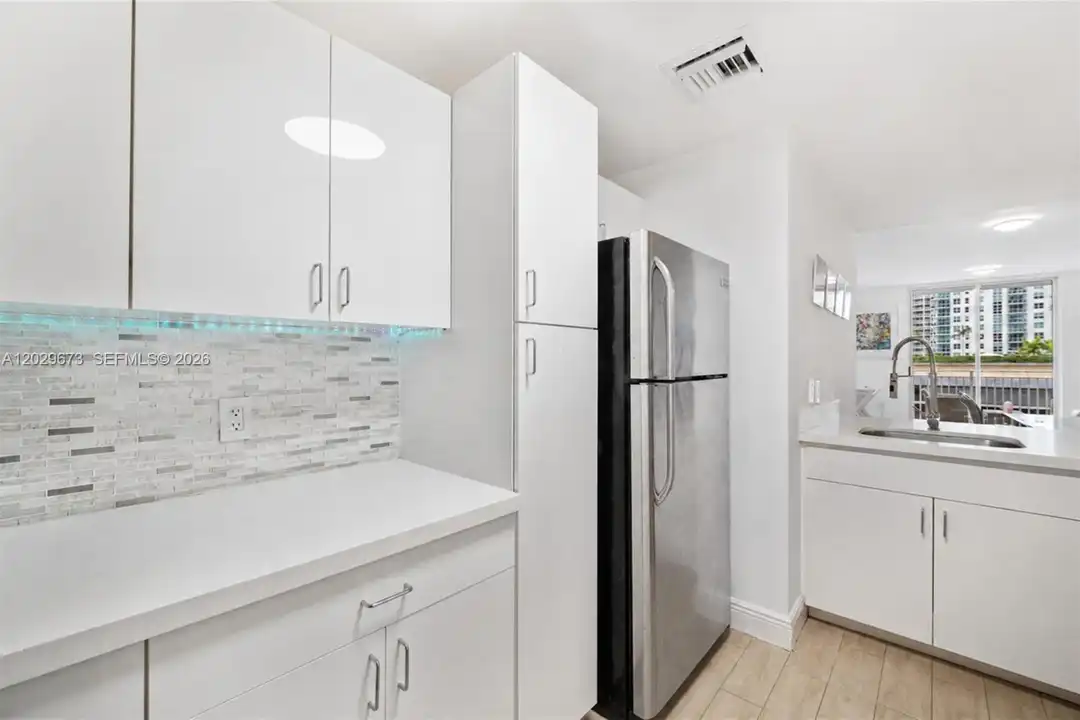 185 SE 14th Terrace unit 1410 - More