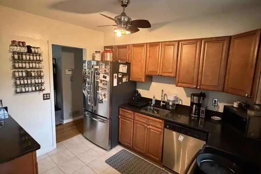 2349 N Earley St - View 2