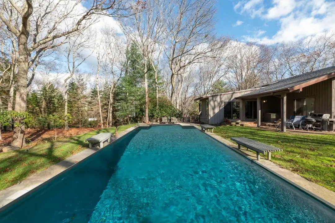 3 Forest Ct – photo 1 of 16