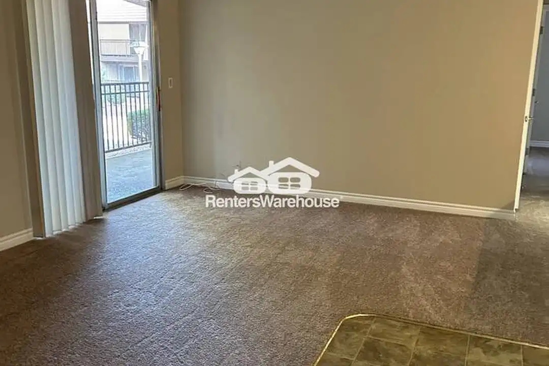Apartment in Spring Valley, Bella Vita Condominiums, Flamingo Heights - View 5