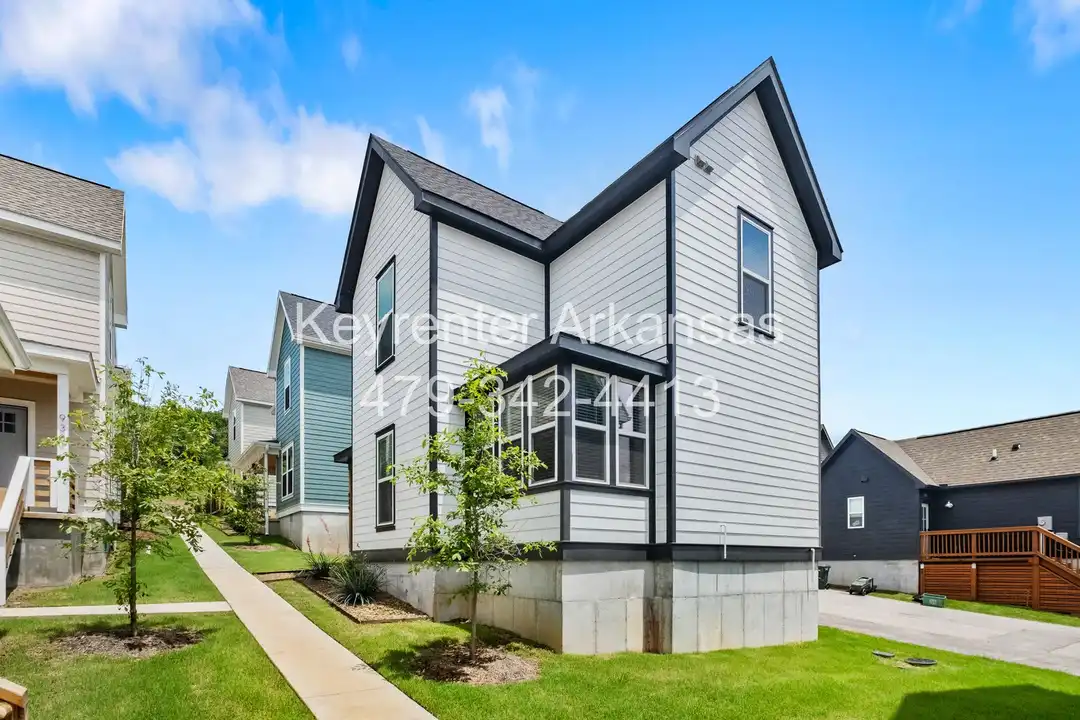 936 S Wichita Ave - View 3