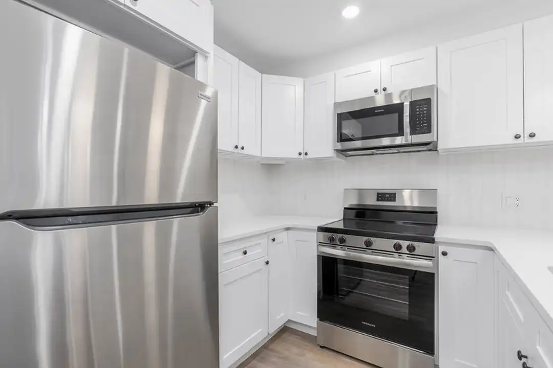 Apartment in Philadelphia, River Wards - View 5