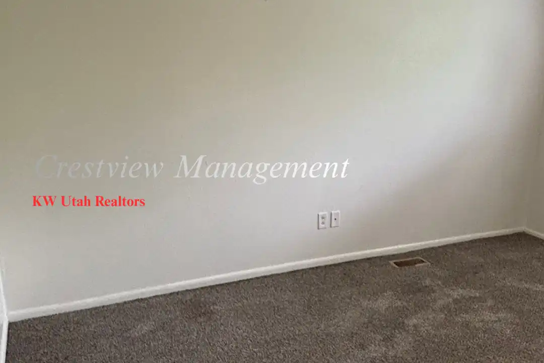 2835 S 3200 W unit 2835 - View 4