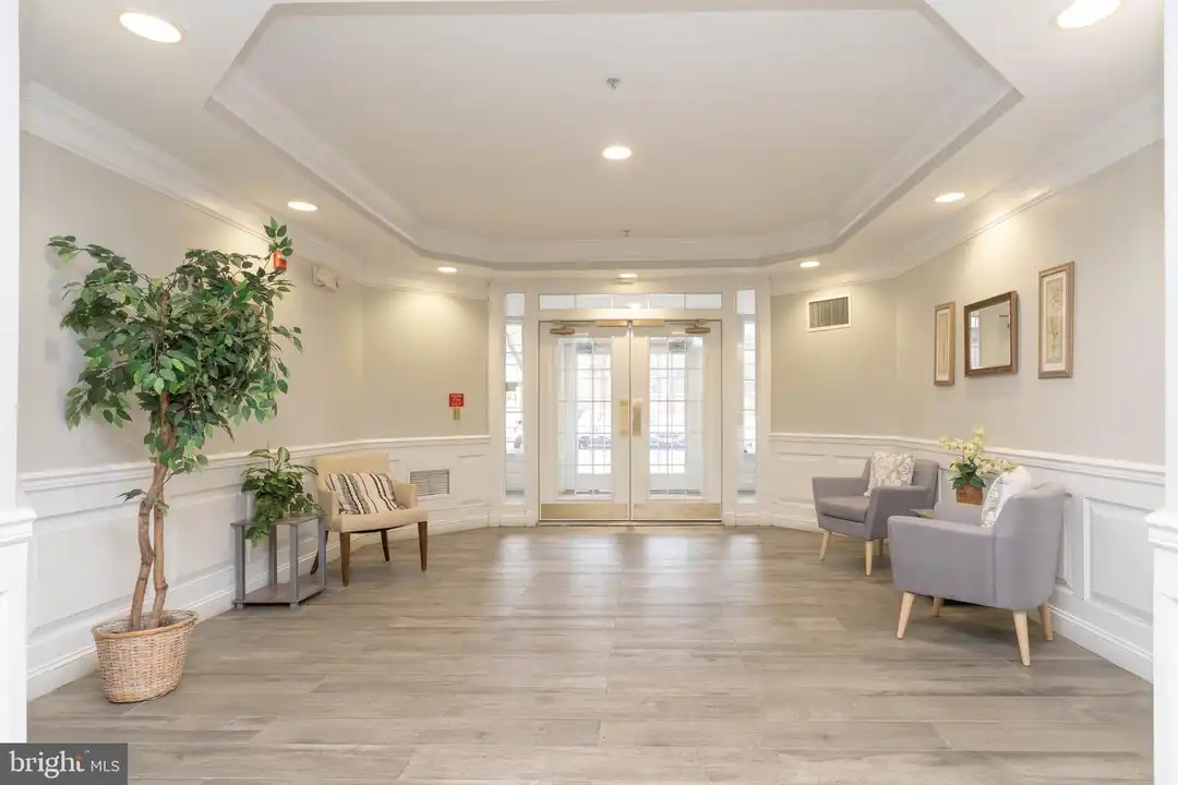 8183 Carnegie Hall Ct - View 3