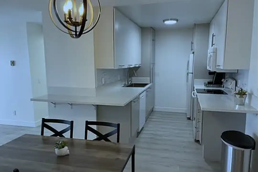 8338 Regents Rd unit 2O - More