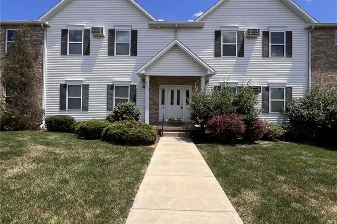 3635 Indian Run Dr unit 2 – photo 1 of 20