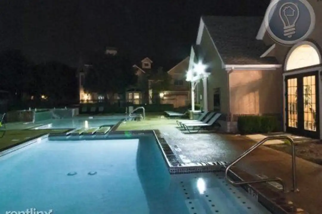 902 Cushing Dr unit 224 - View 2