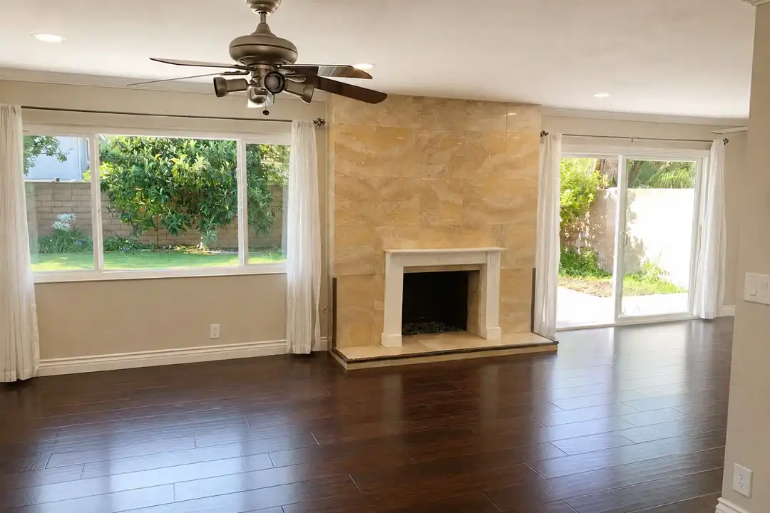 16068 Summershade Dr - View 6