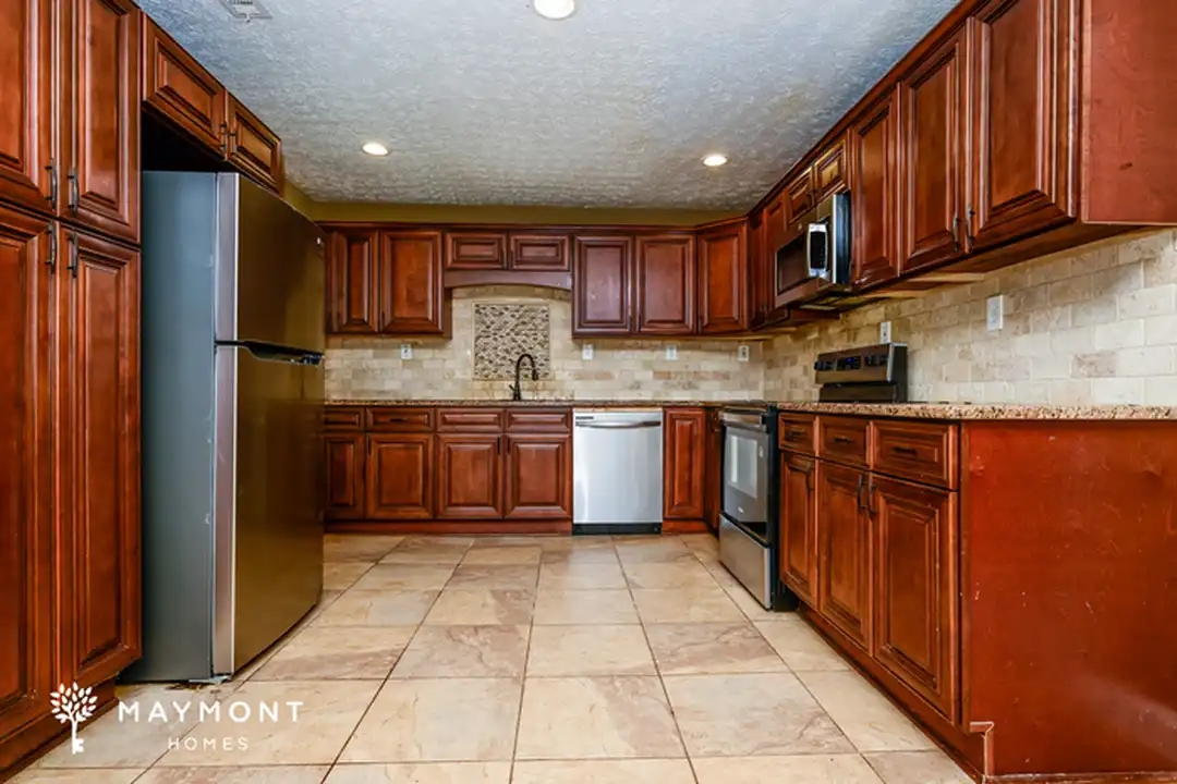 325 Longview Rd - View 6